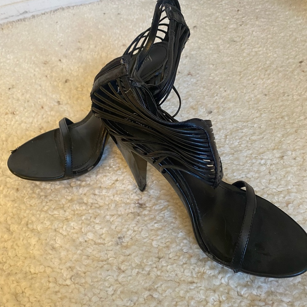 Shoes - Picture 5 of 5